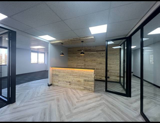 393M² OFFICE TO LET IN ROSEBANK